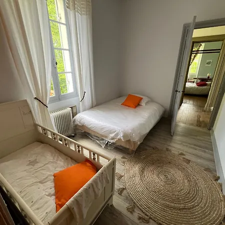 Holiday home La Taniere, Maison Familiale Avec Piscine, 13 Couchages